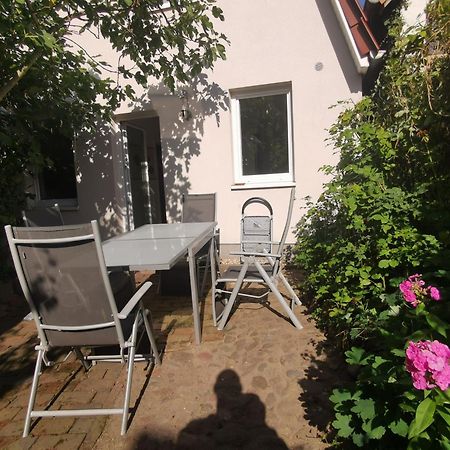Villa Haus Am Hafen à Neustadt in Holstein Extérieur photo